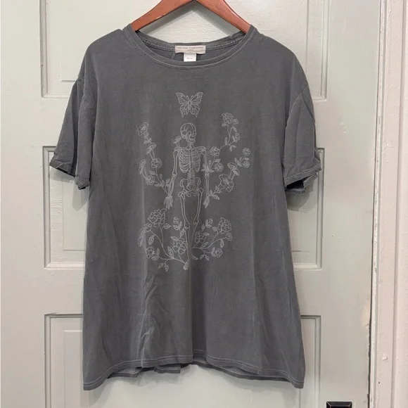 Urban Outfitters Project Social T Gray Graphic Tee - Picture 1 of 4